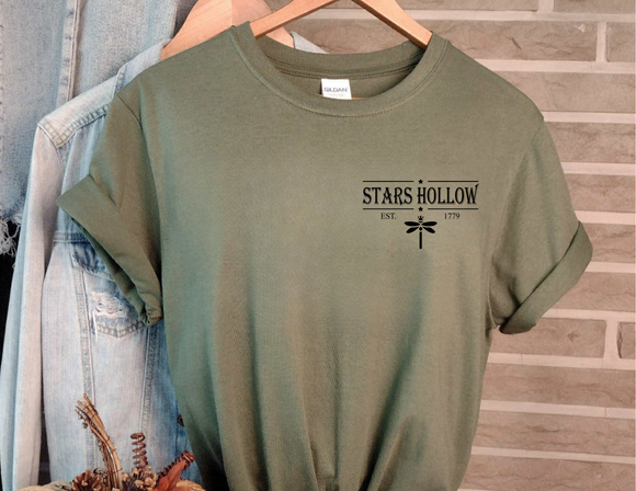 Stars Hollow Dragonfly Inn Graphic T-Shirt