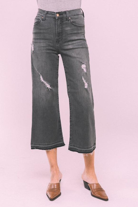 Crescent Drive | Crop Wide Leg Jeans - Lasting Impressions CT